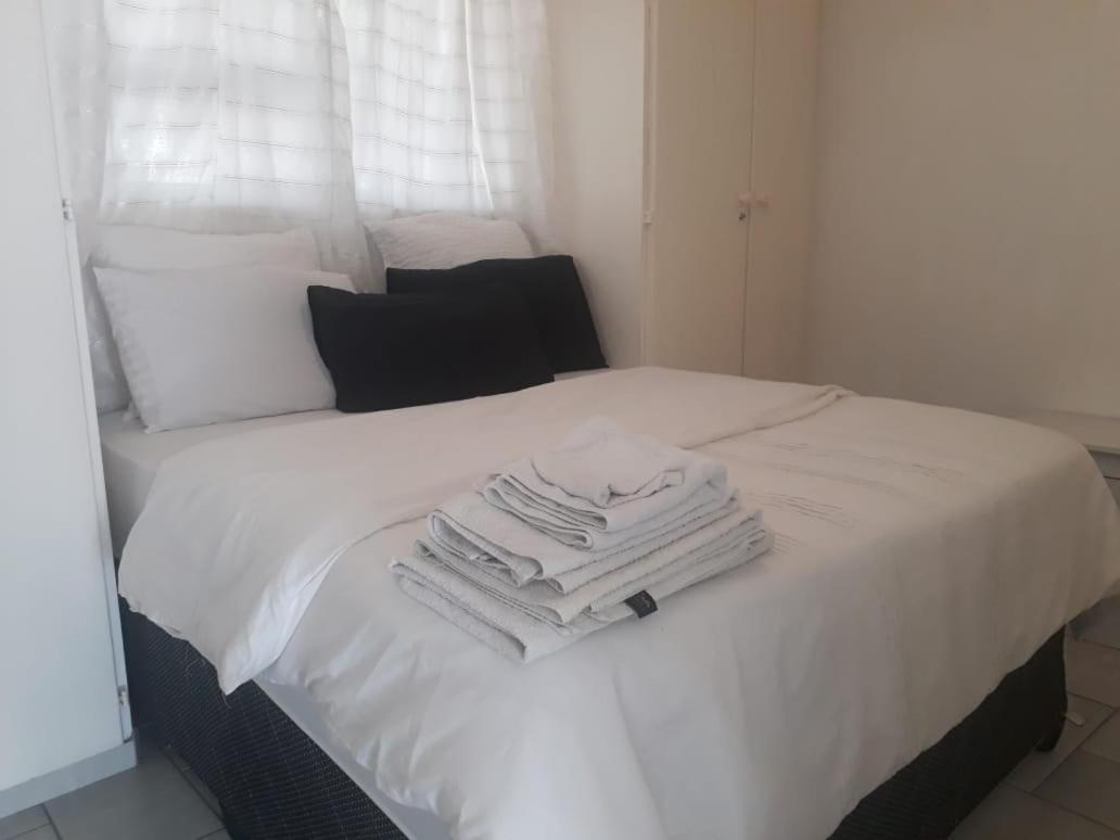 The Apartment On Katherine Street In Central Sandton Johannesburg Zewnętrze zdjęcie